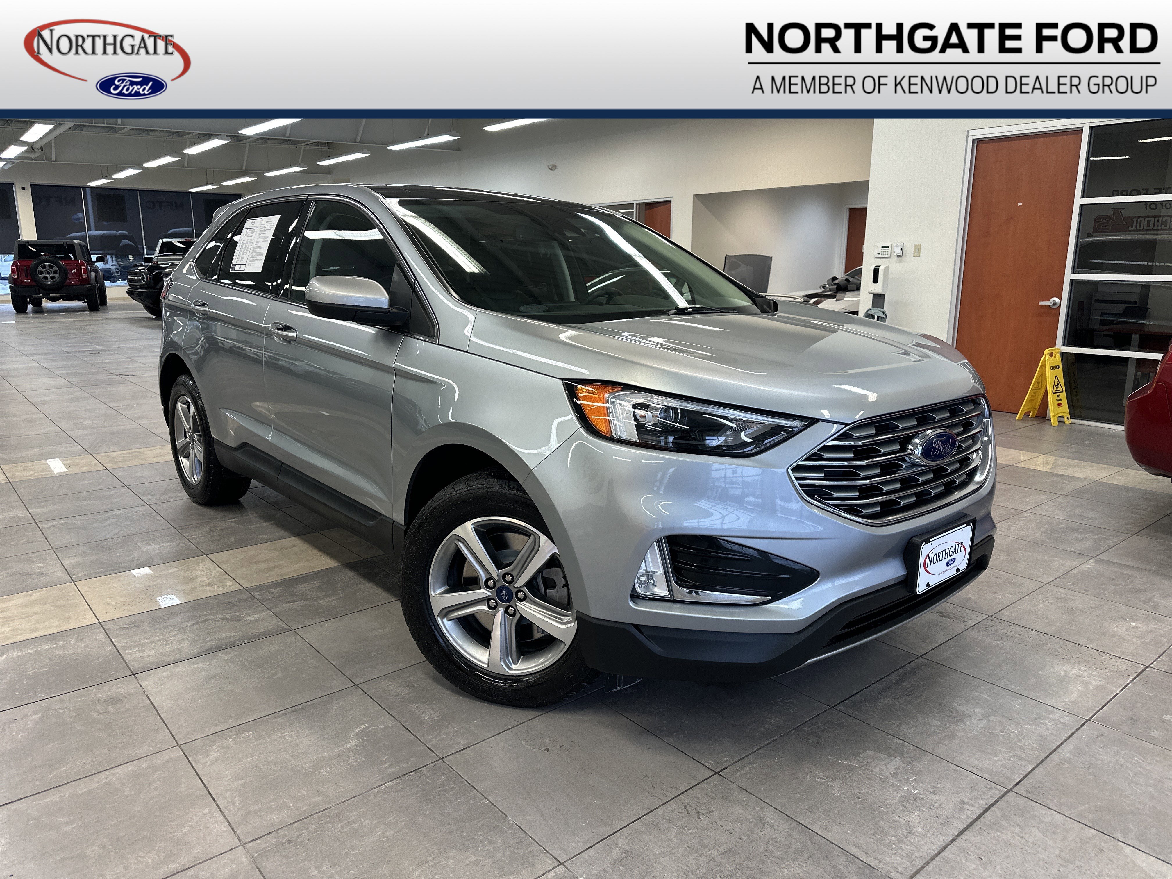 Used 2022 Ford Edge SEL w/ Convenience Package