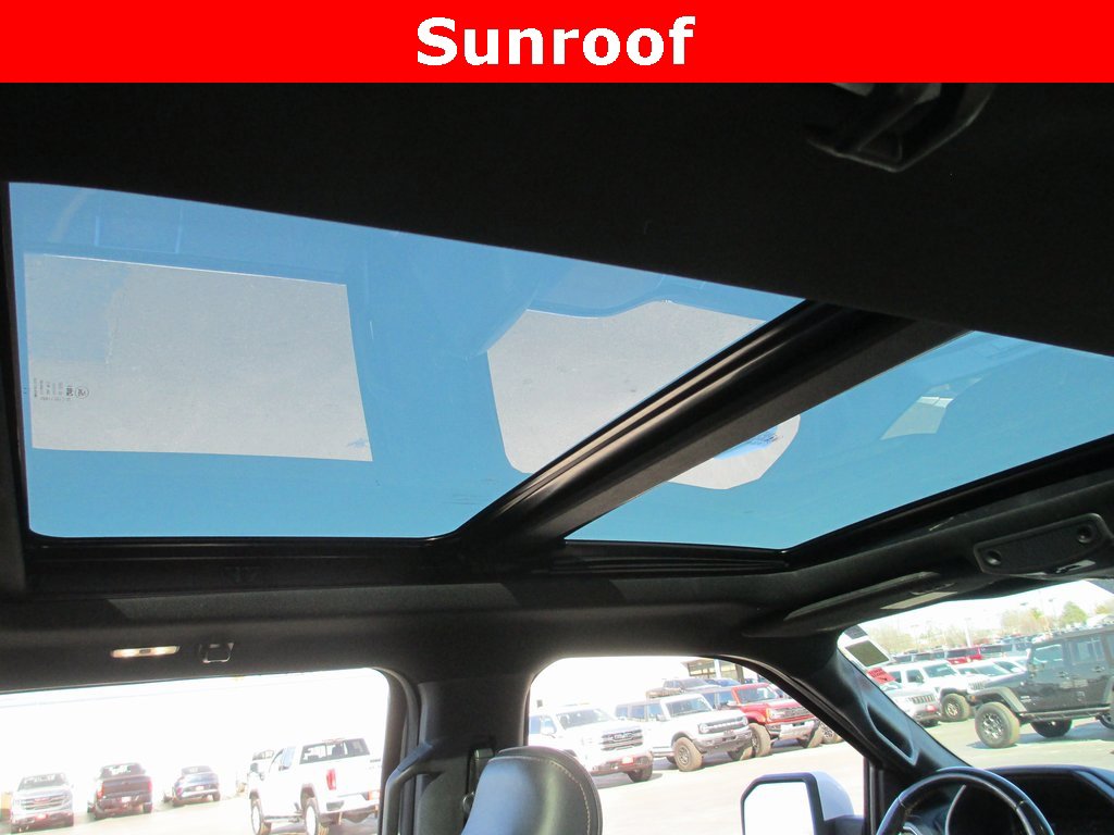 Used 2016 Ford F150 Limited w/ Trailer Tow Package image 16