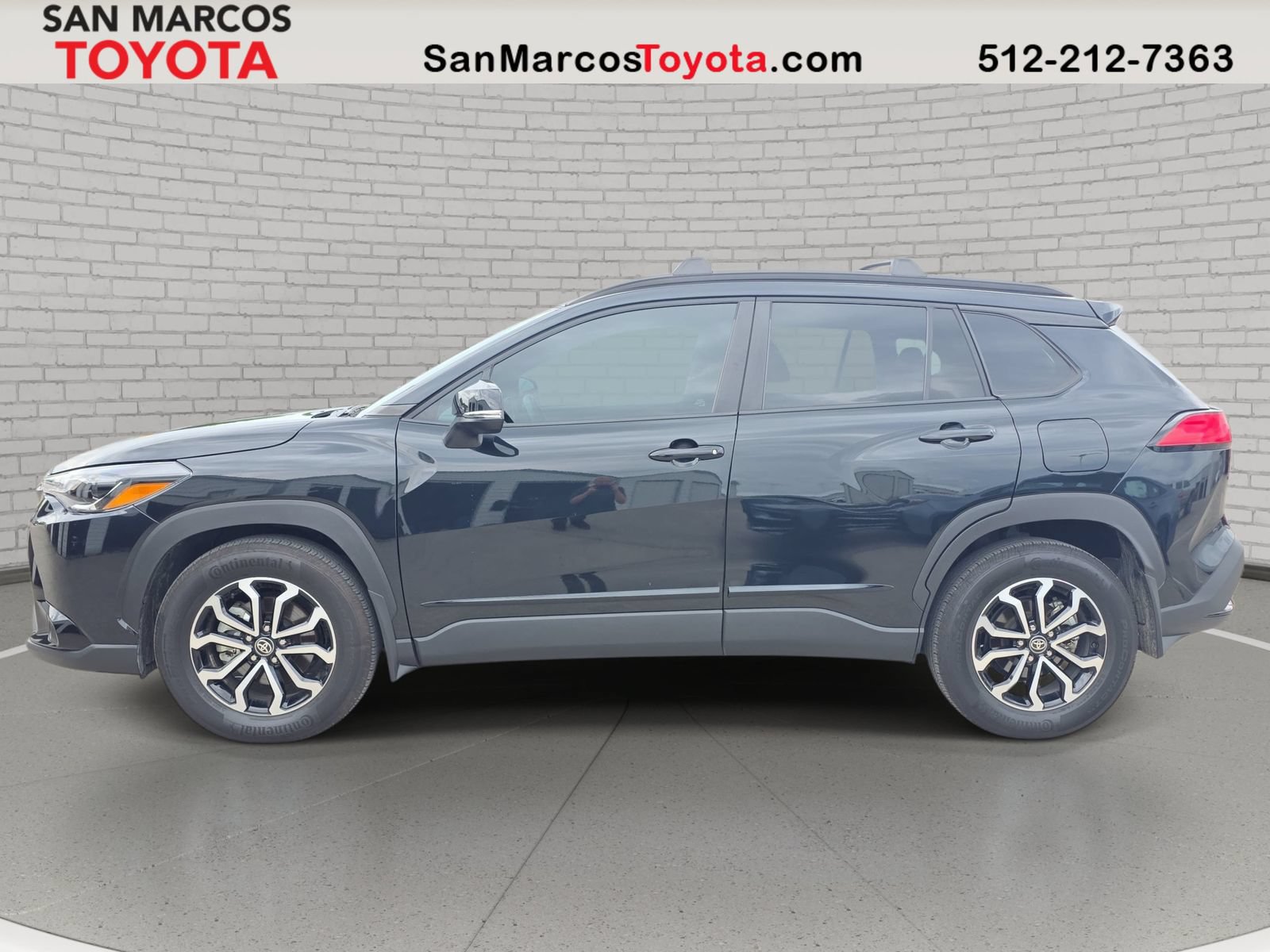 Used 2025 Toyota Corolla Cross AWD Hybrid image 9