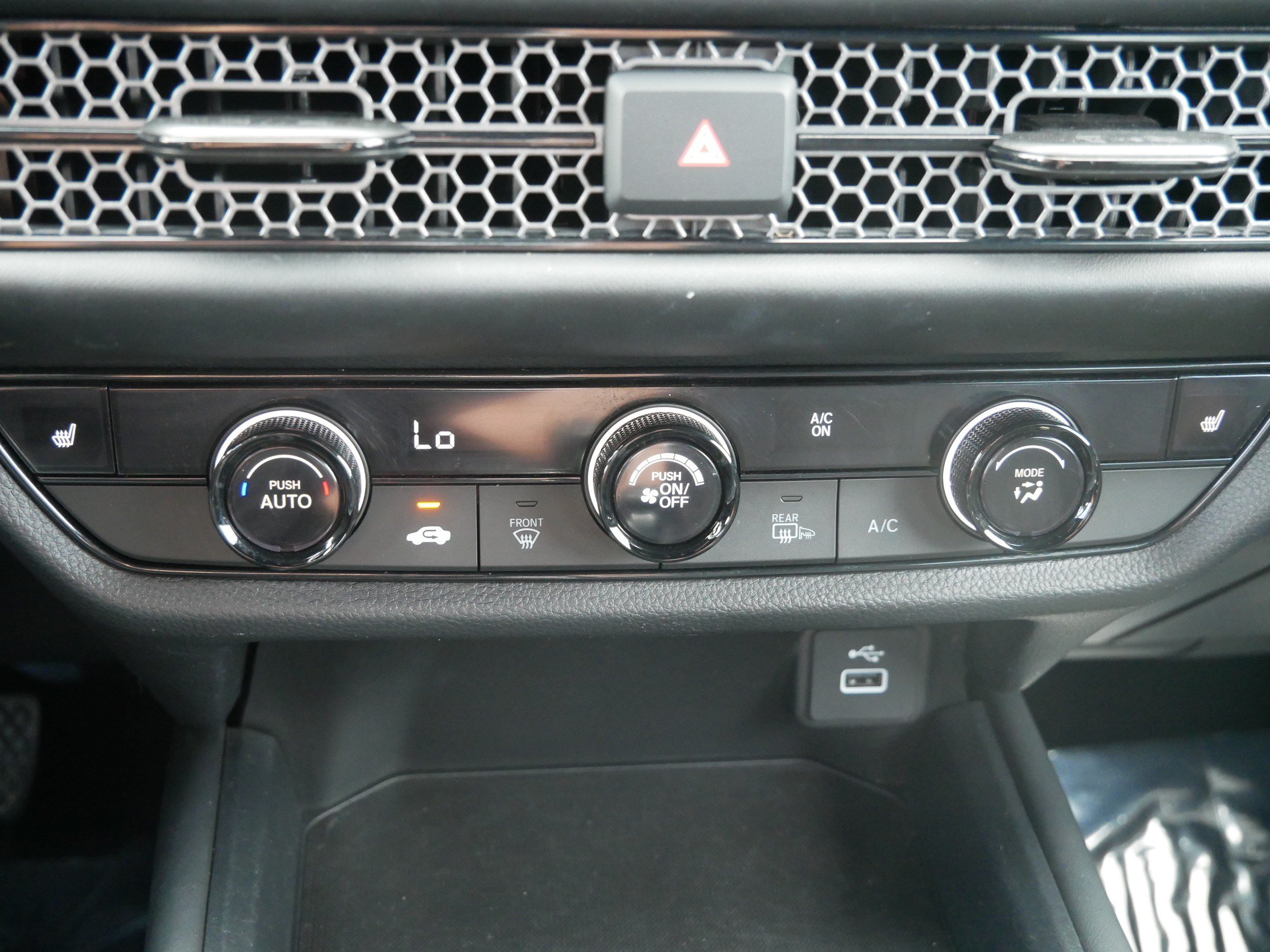 Certified 2024 Honda HR-V Sport image 23