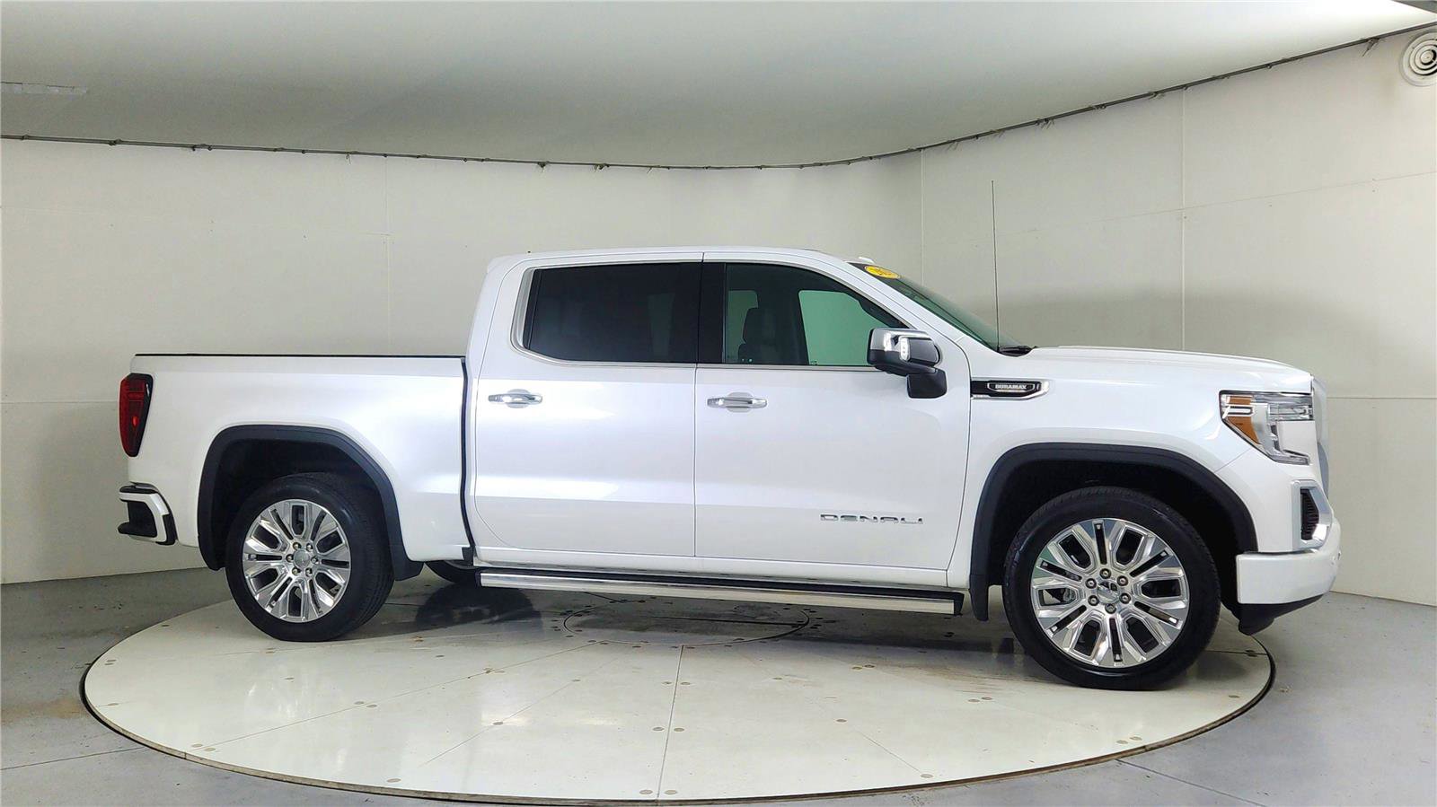 Used 2020 GMC Sierra 1500 Denali w/ Denali Ultimate Package image 8