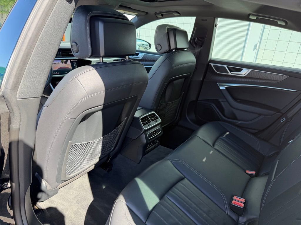 Used 2023 Audi A7 3.0T Premium w/ Convenience Package image 18