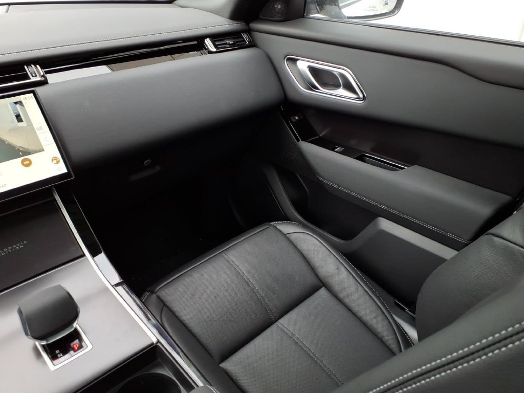 New 2026 Land Rover Range Rover Velar Belgravia AWD/4WD image 22