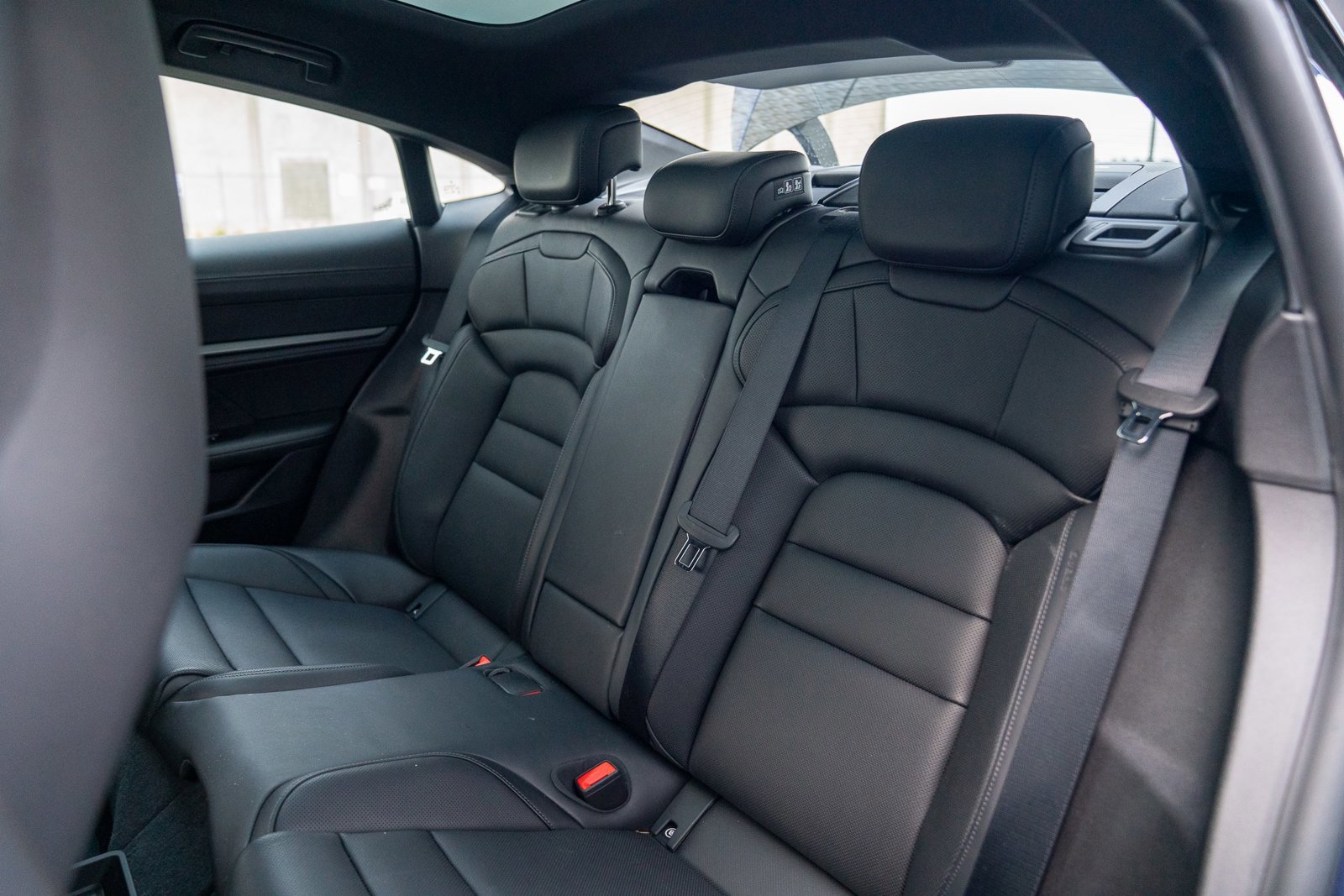 Certified 2025 Porsche Taycan image 22