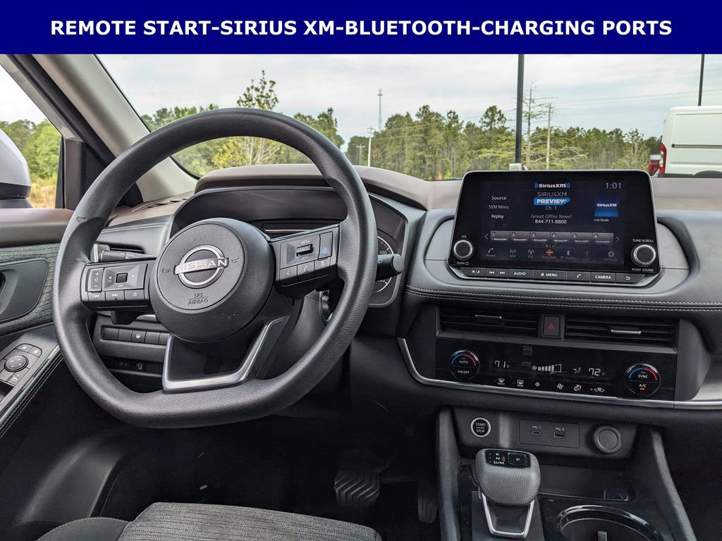 Used 2023 Nissan Rogue SV FWD image 11