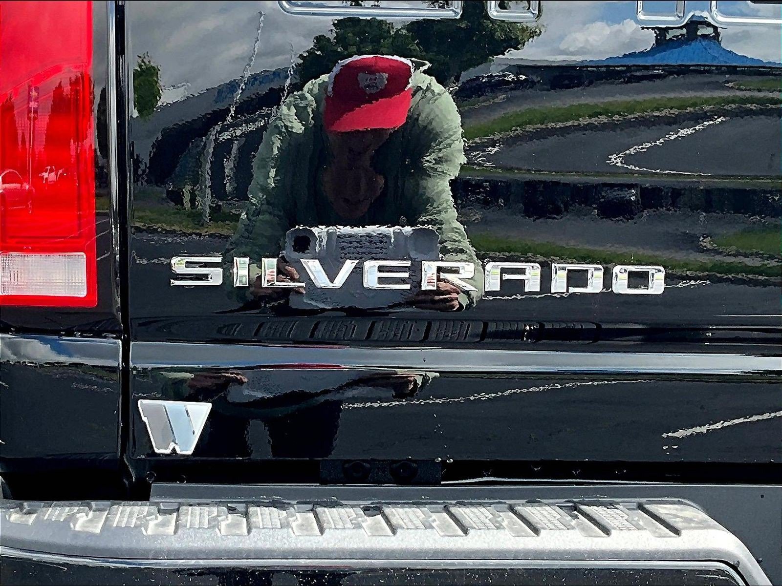 New 2026 Chevrolet Silverado 2500 LT w/ Z71 Chrome Sport Edition AWD/4WD image 8
