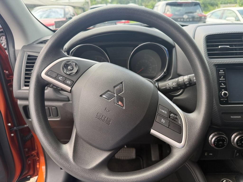 Used 2024 Mitsubishi Outlander Sport ES AWD/4WD image 15