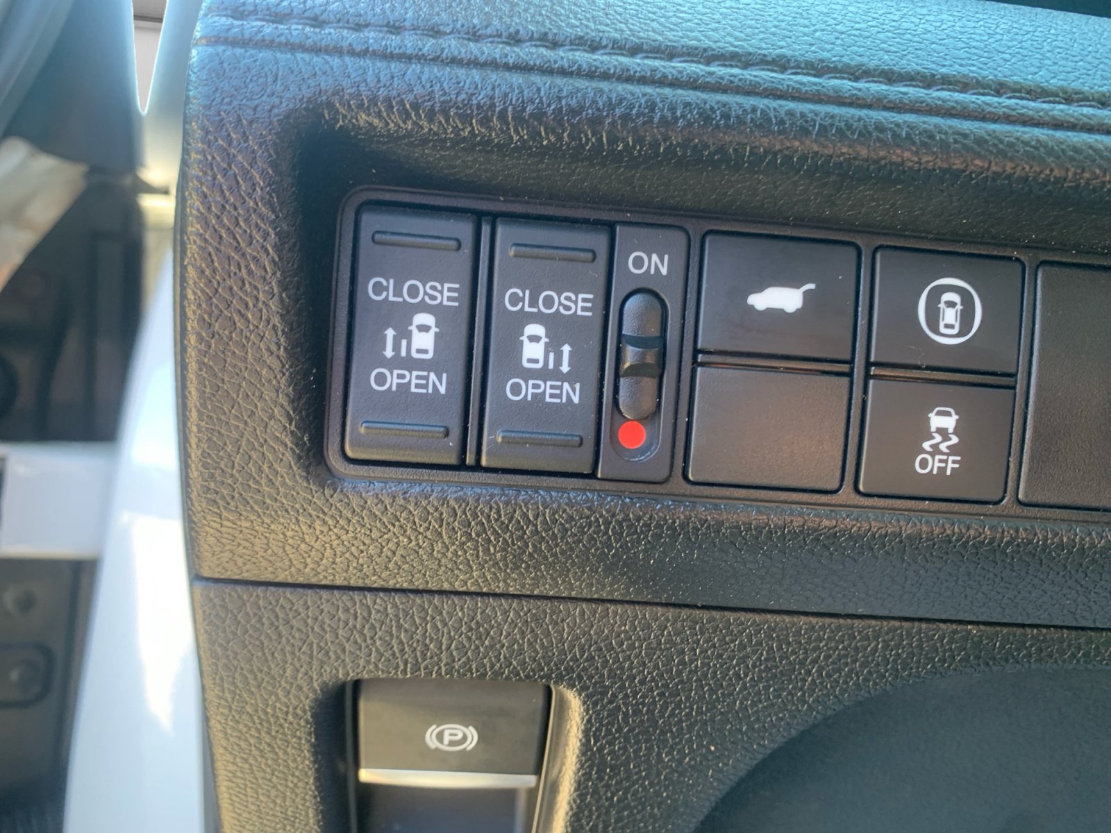 Used 2024 Honda Odyssey EX-L image 19