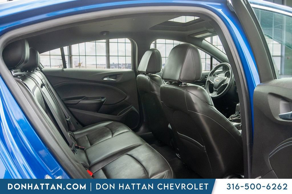 Used 2017 Chevrolet Cruze Premier FWD image 21