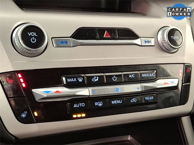 Used 2023 Ford Explorer XLT w/ Equipment Group 202A image 18