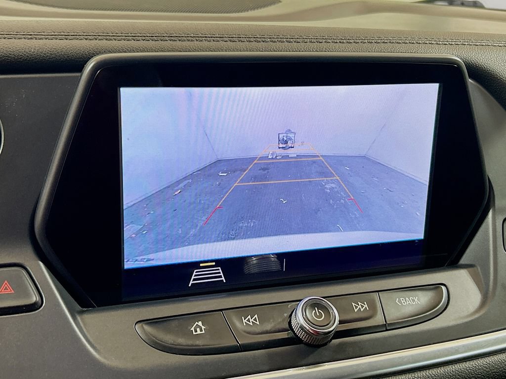 Used 2020 Chevrolet Blazer LT FWD image 11
