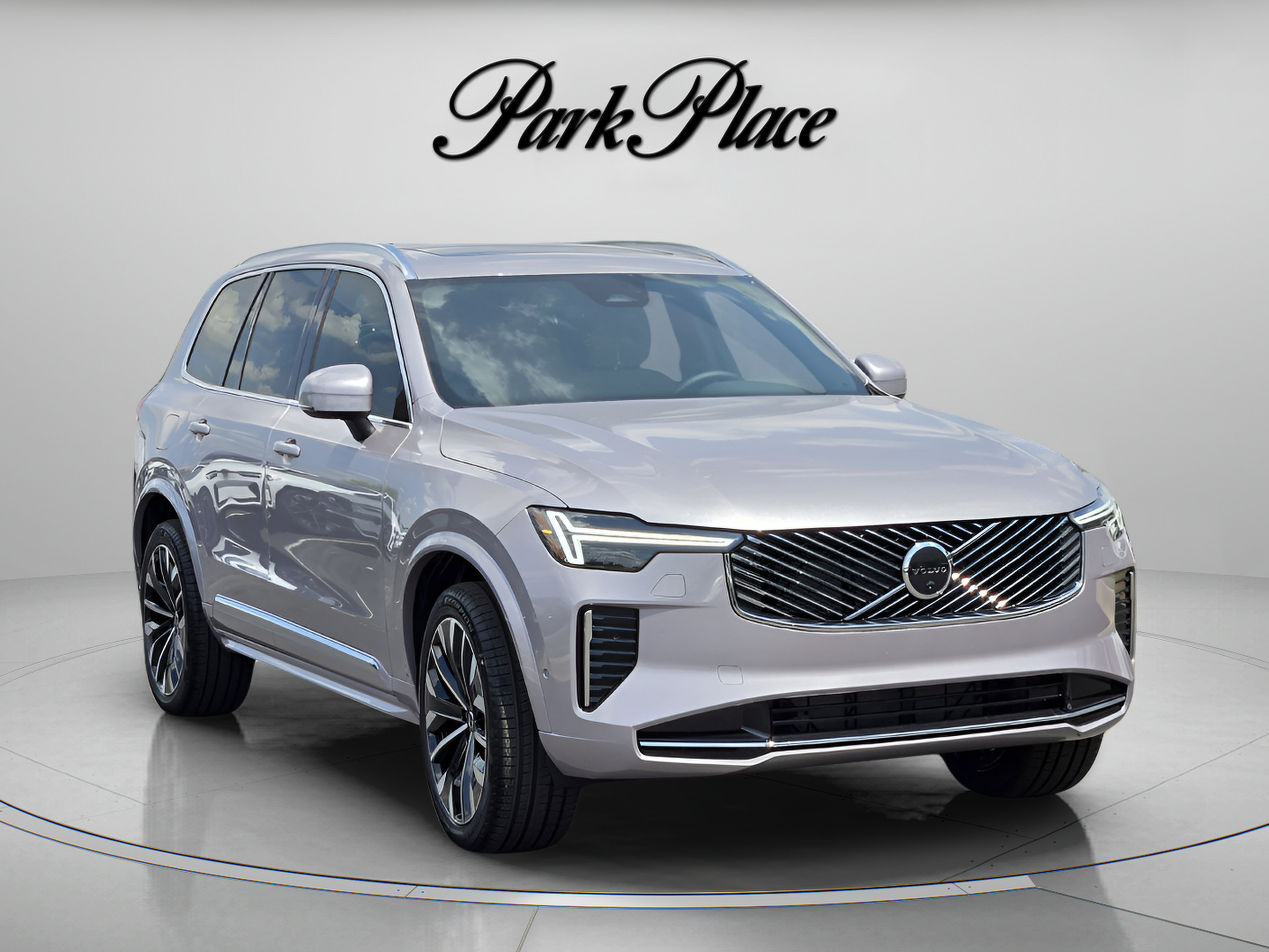 Used 2026 Volvo XC90 B6 Plus w/ Protection Package Premier AWD/4WD image 8