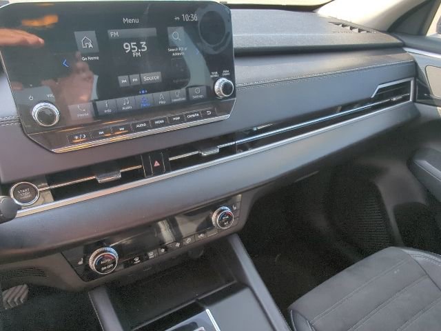 Used 2024 Mitsubishi Outlander SE FWD image 26