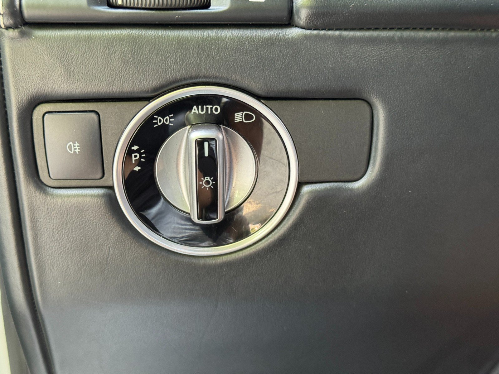 Used 2018 Mercedes-Benz G 550 Squared image 19