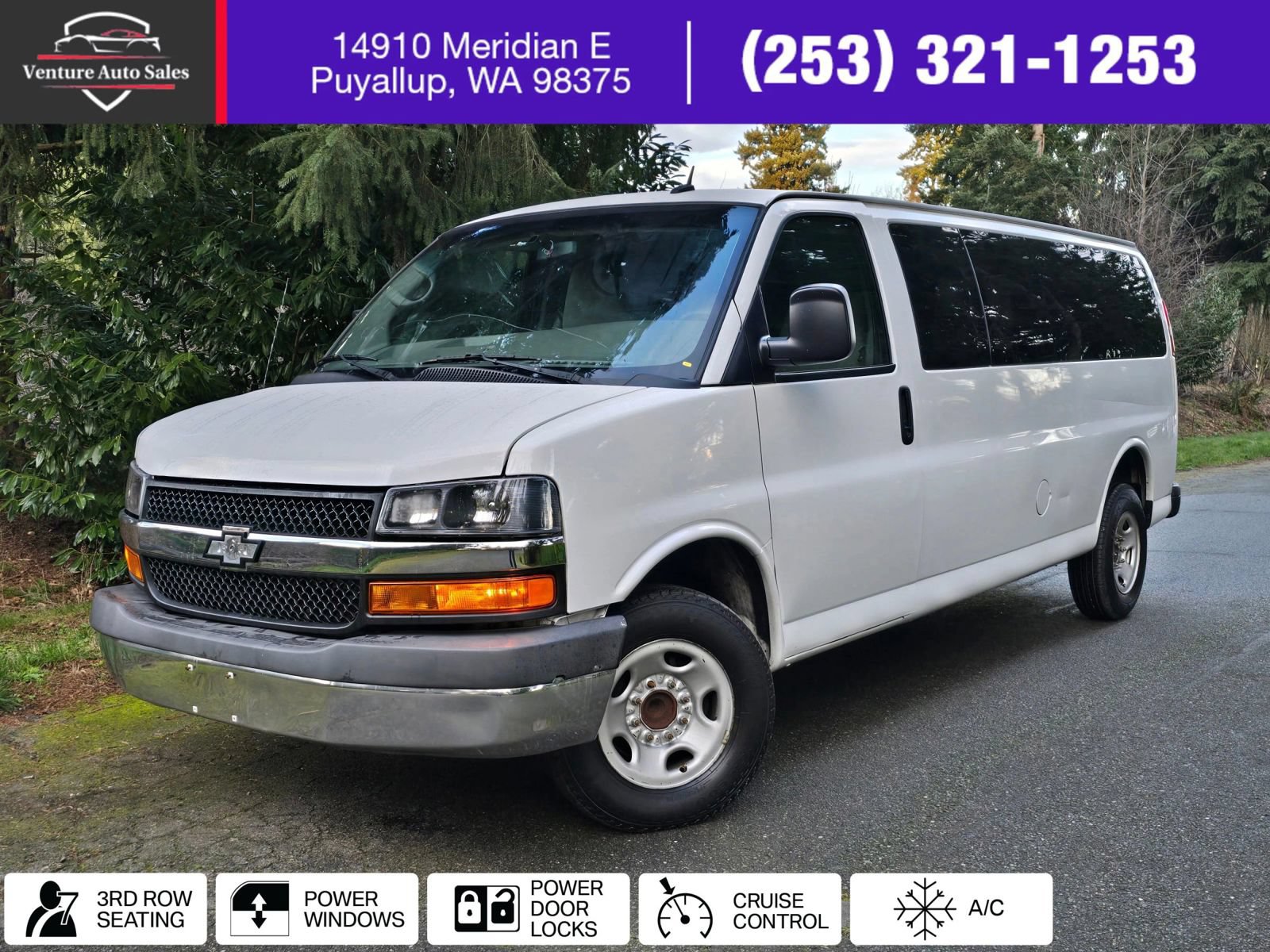 Used 2015 Chevrolet Express 3500 LT w/ LT Preferred Equipment Group RWD image 1