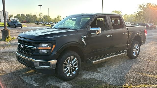 New 2026 Ford F150 XLT w/ Equipment Group 302A MID AWD/4WD image 2