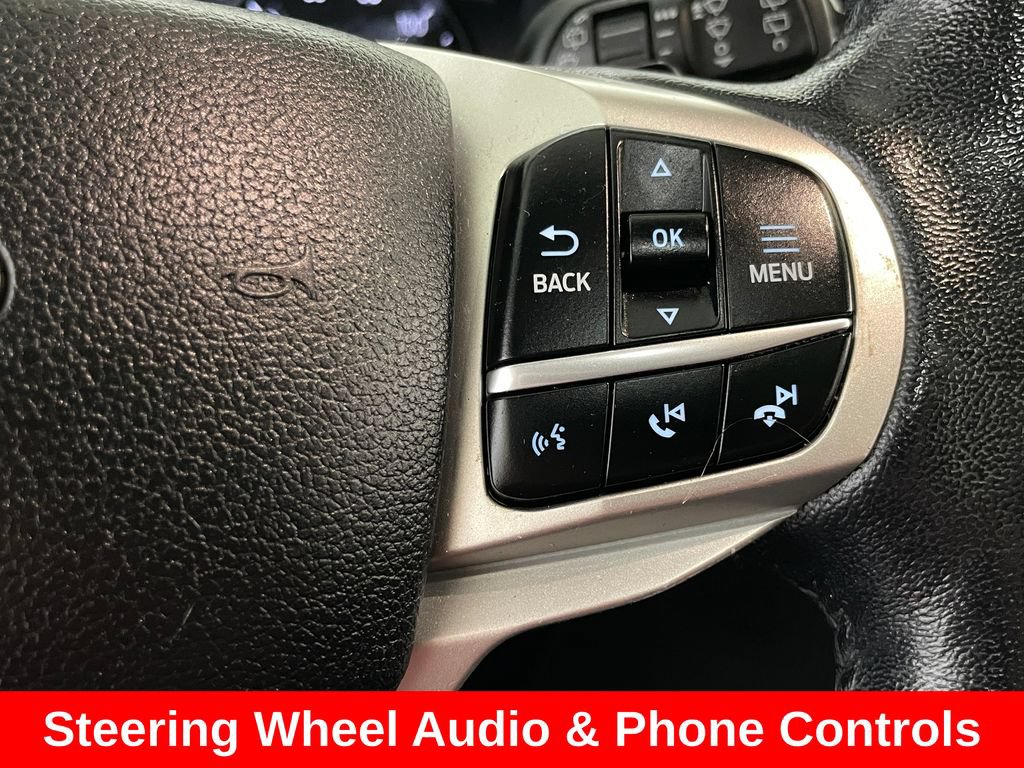 Used 2020 Ford Explorer XLT AWD/4WD image 30