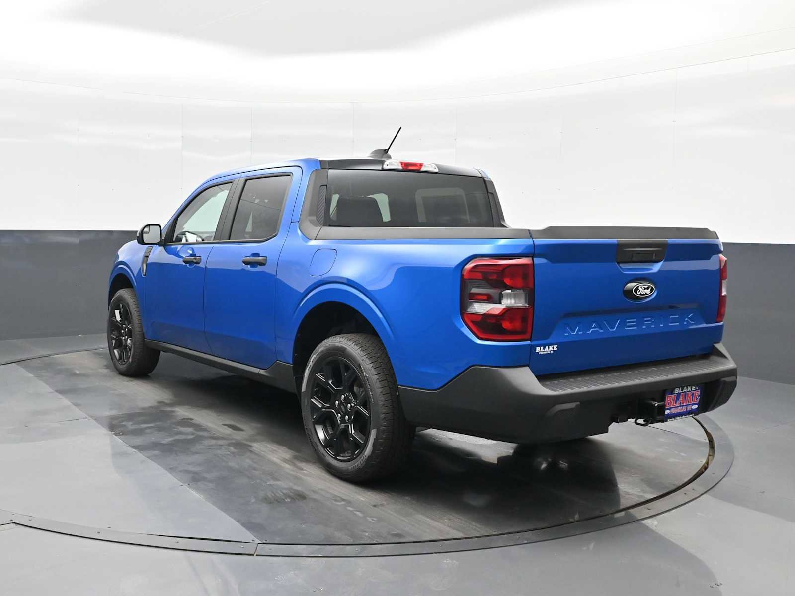 New 2025 Ford Maverick XLT w/ XLT Luxury Package image 6