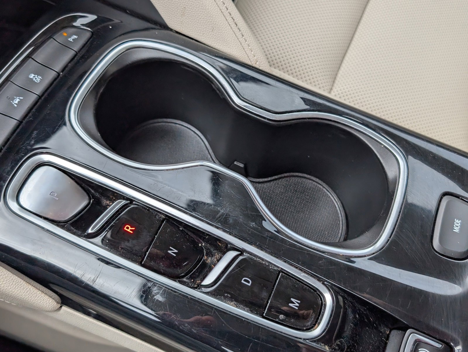 Used 2021 Buick Envision Essence image 27