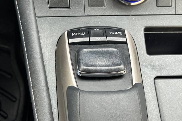 Used 2017 Lexus CT 200h FWD image 37
