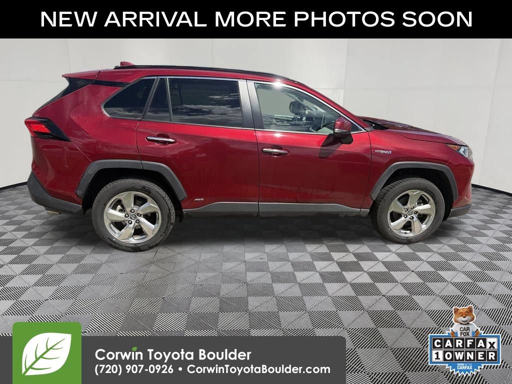 Used 2020 Toyota RAV4 Limited w/ Limited Grade Weather Package AWD/4WD image 9
