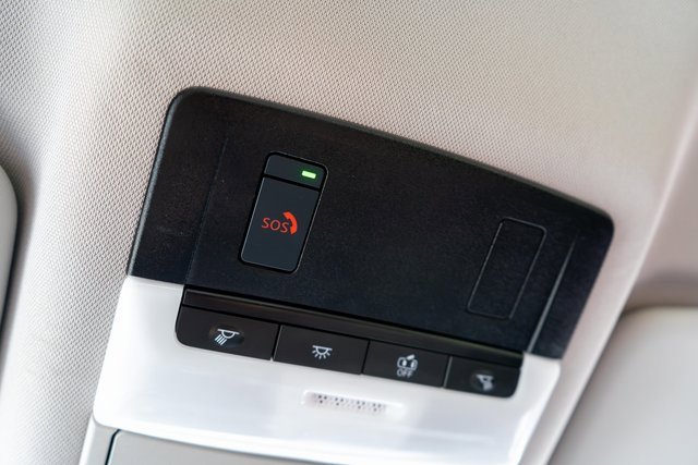 Used 2023 Nissan Rogue SV image 31