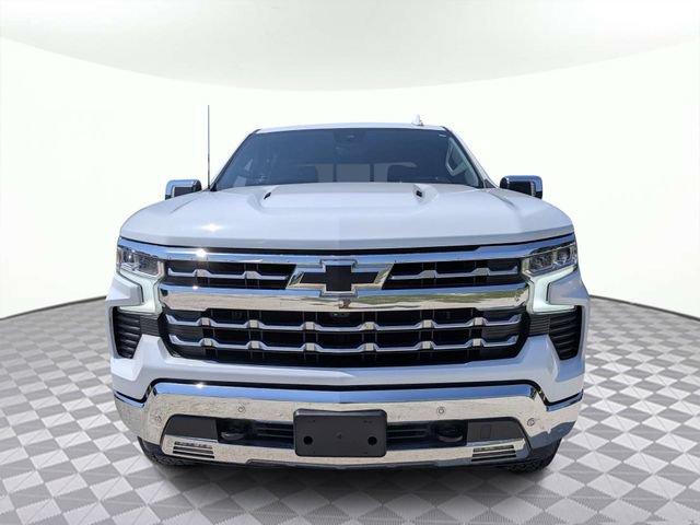 Used 2025 Chevrolet Silverado 1500 LTZ w/ Technology Package AWD/4WD image 9