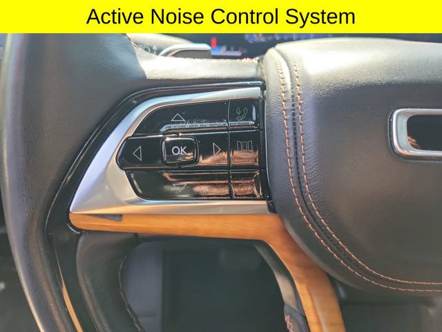 Certified 2023 Jeep Grand Cherokee L Summit AWD/4WD image 11