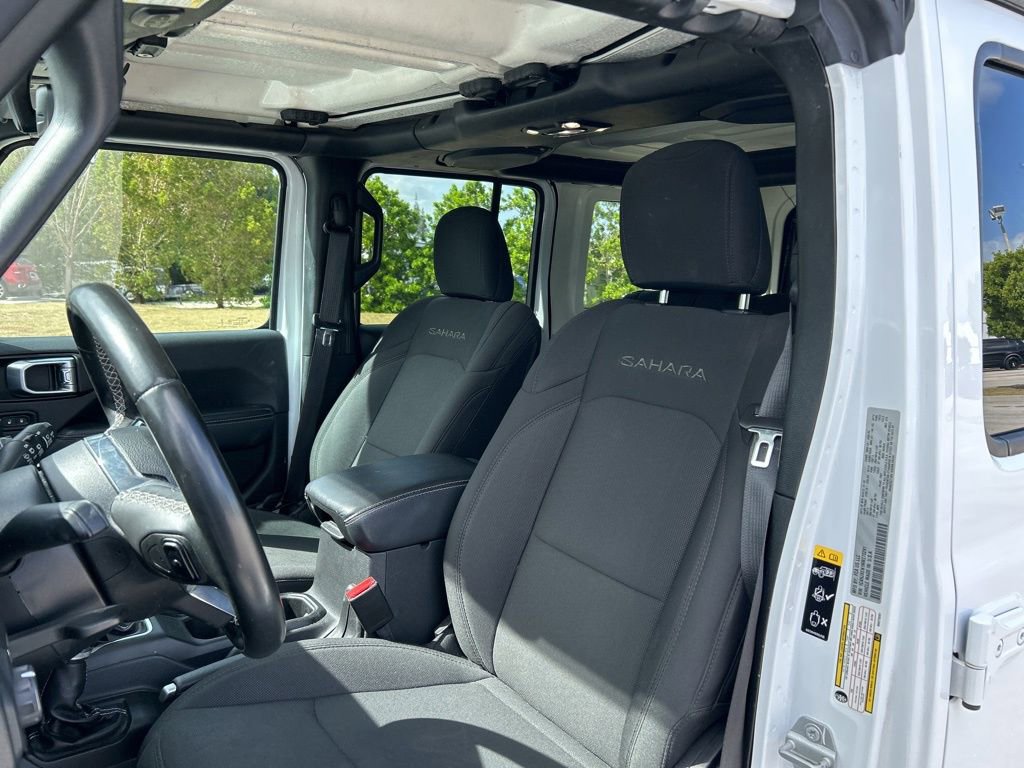 Used 2022 Jeep Wrangler Unlimited Sahara image 12