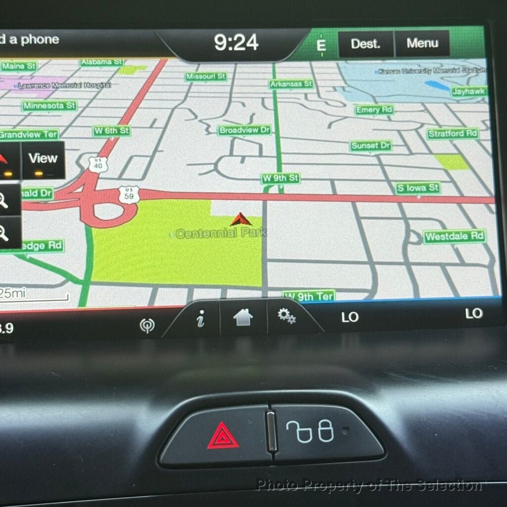 Used 2012 Ford Focus Titanium FWD image 31