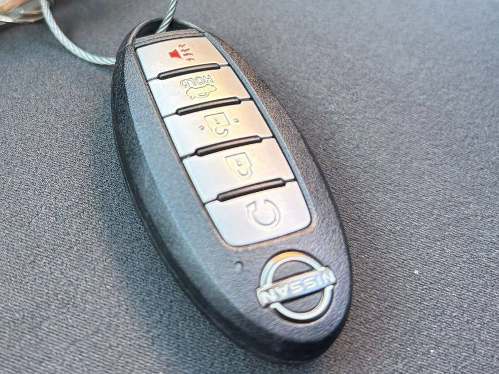 Used 2025 Nissan Altima 2.5 SV FWD image 21