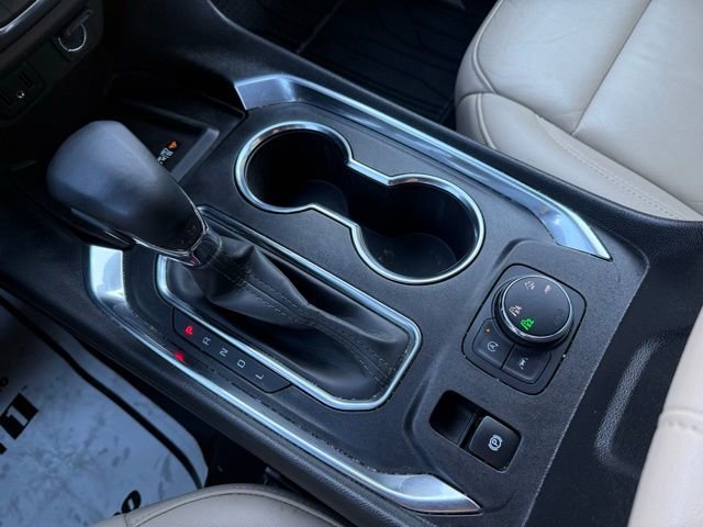 Used 2023 Chevrolet Traverse LT w/ LPO, Floor Liner Package image 27