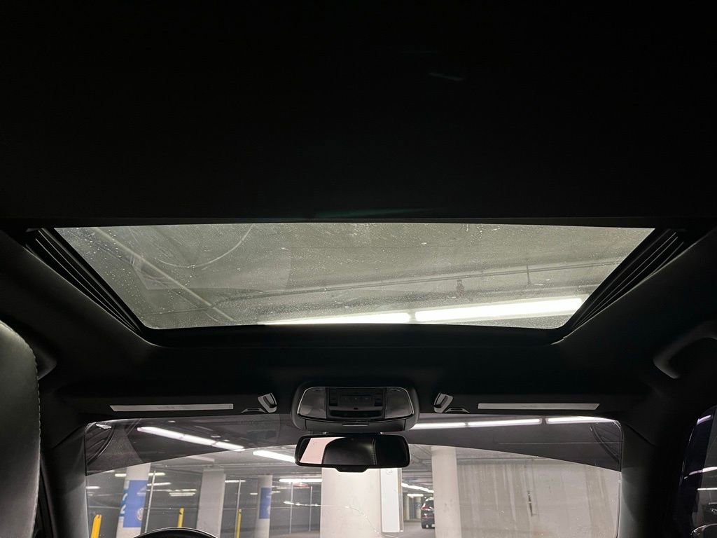 Used 2016 Chrysler 300 S w/ 300S Premium Group image 8