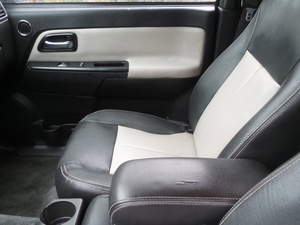 Used 2012 Chevrolet Colorado LT image 13