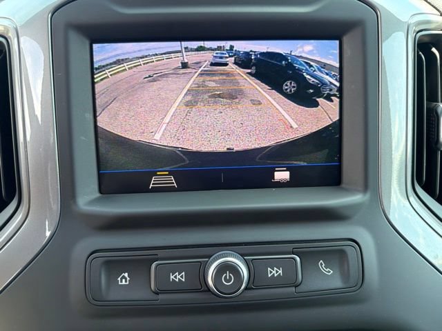 Used 2020 Chevrolet Silverado 1500 Custom w/ Custom Convenience Package AWD/4WD image 19