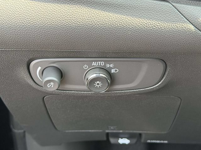 New 2026 Buick Encore GX Sport Touring w/ Comfort Package AWD/4WD image 18