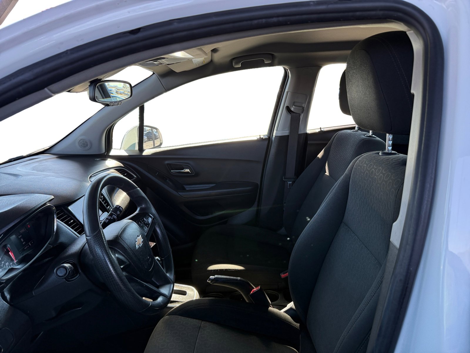 Used 2020 Chevrolet Trax LS image 10