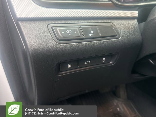 Used 2018 Hyundai Sonata SEL image 12