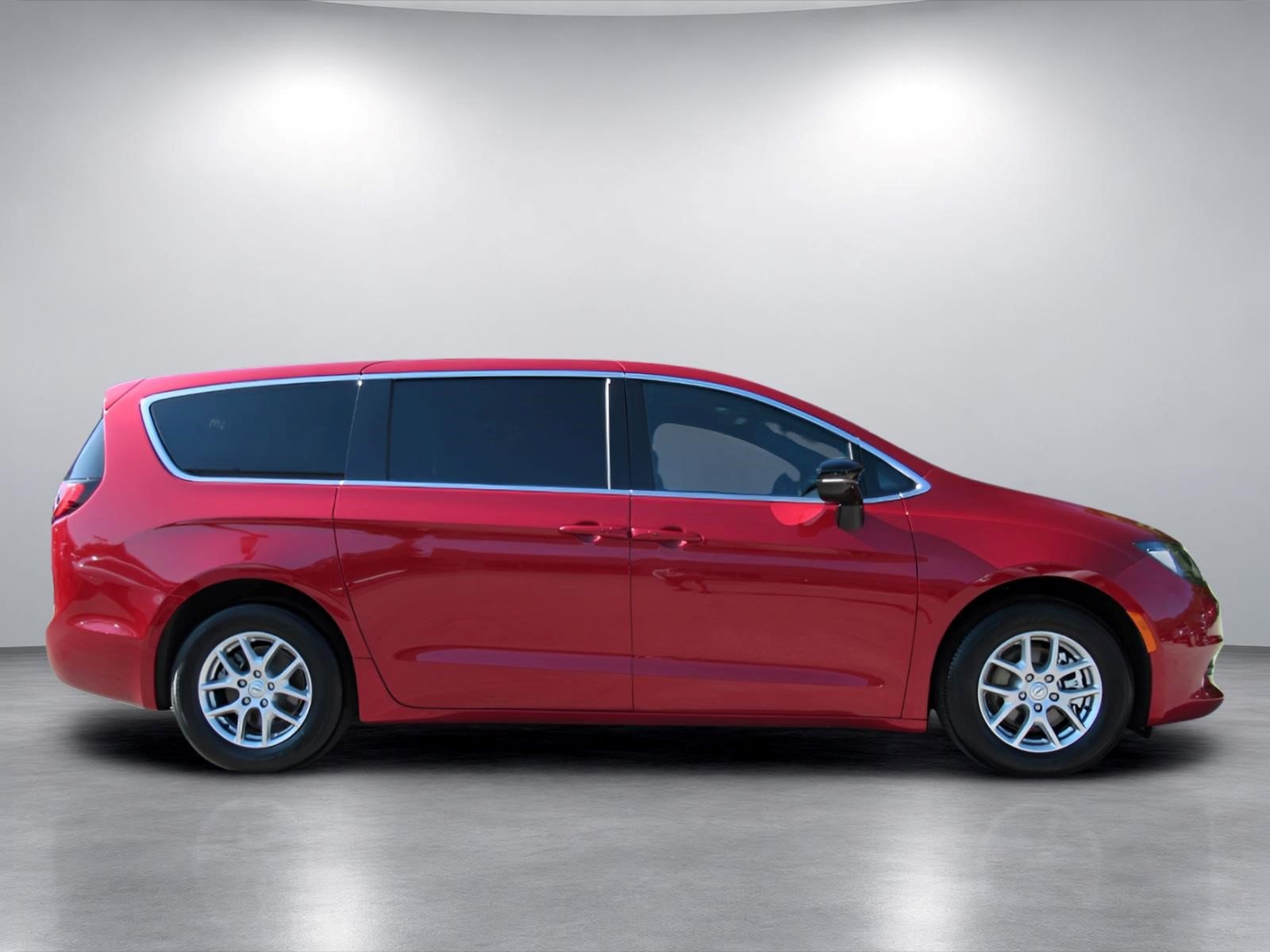 New 2026 Chrysler Voyager LX FWD image 2