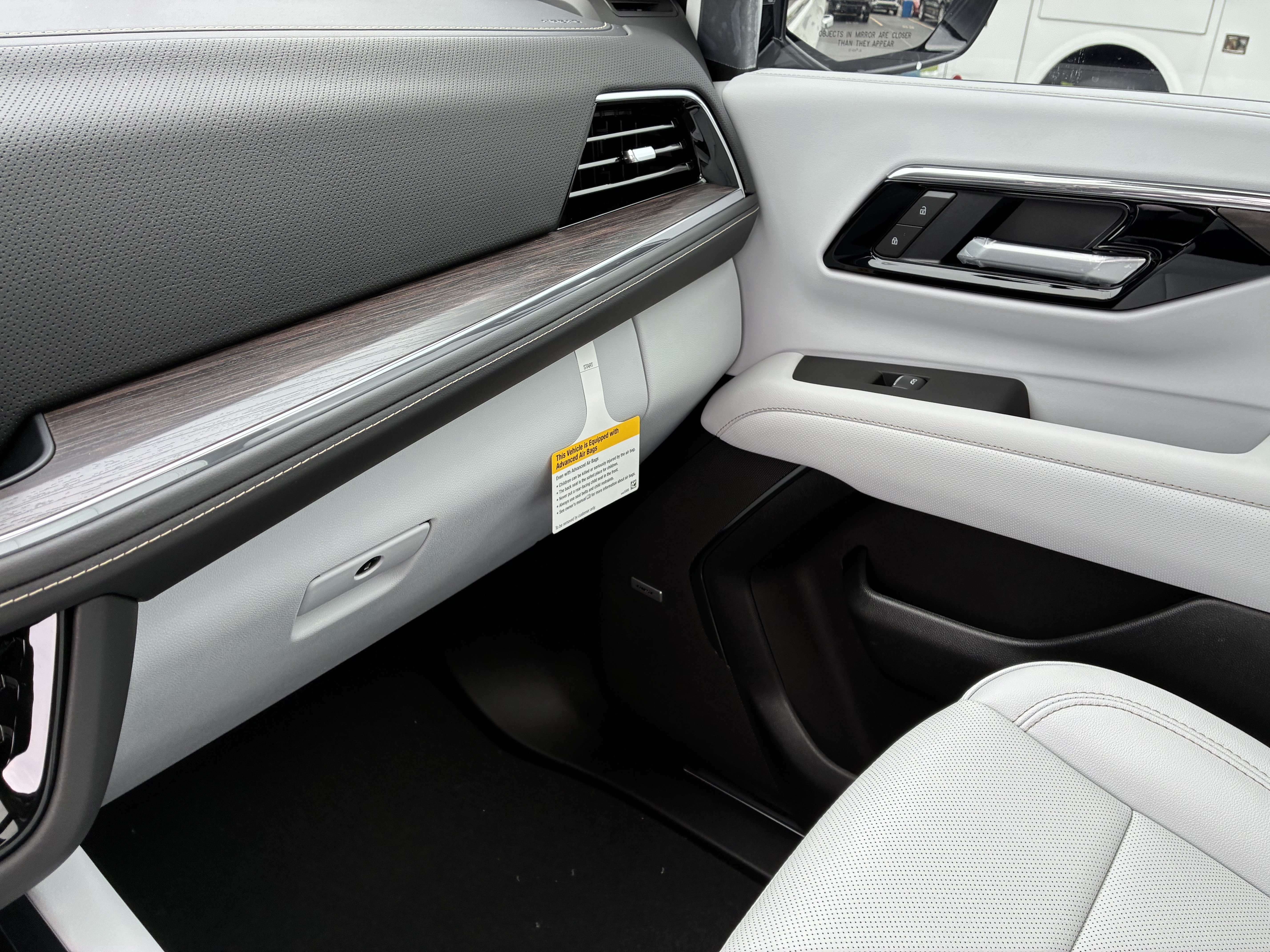 New 2026 Chevrolet Tahoe Premier AWD/4WD image 39