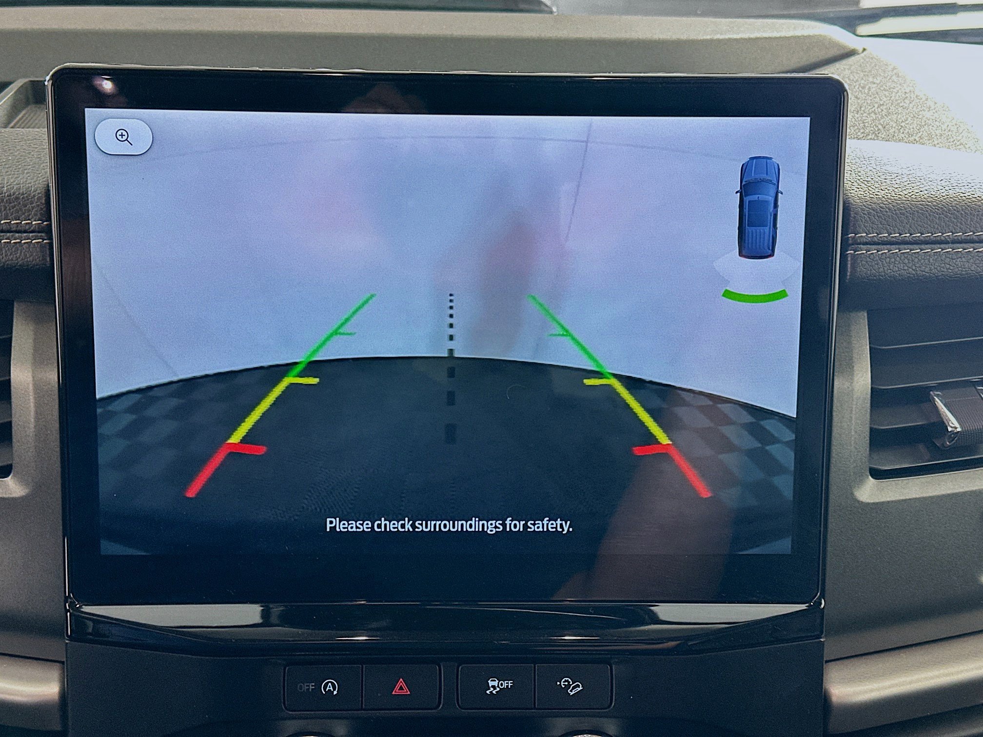 Used 2024 Ford Expedition XLT image 22