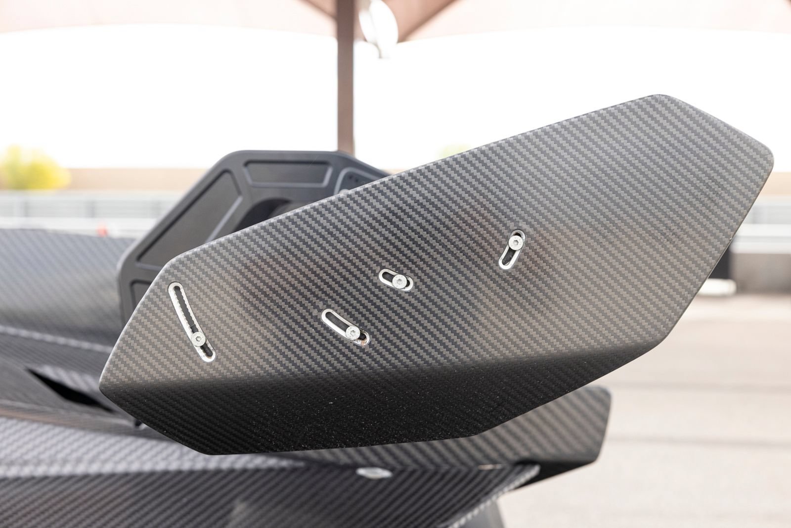Used 2023 Lamborghini Huracan EVO RWD image 22