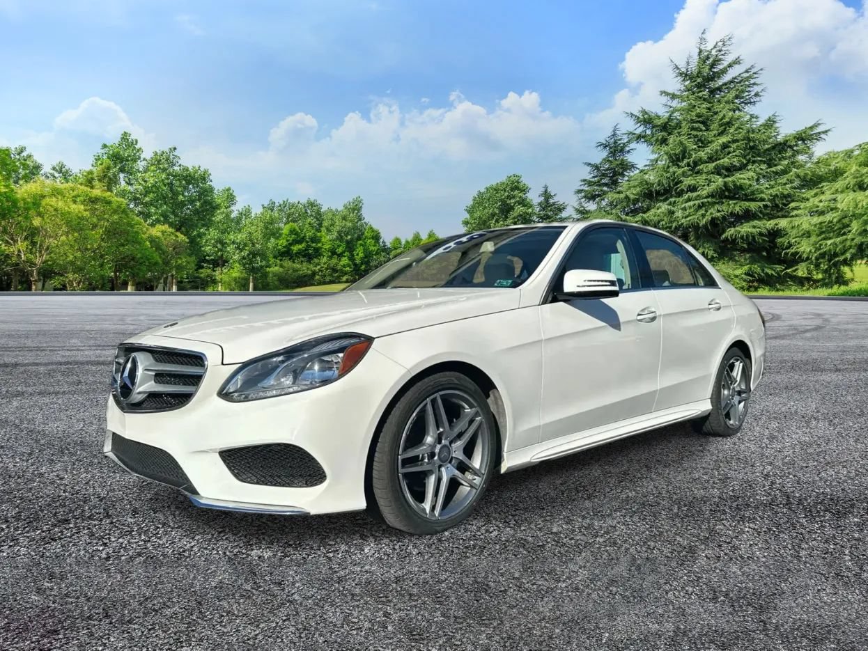 Used 2015 Mercedes-Benz E 350 4MATIC Sedan image 2