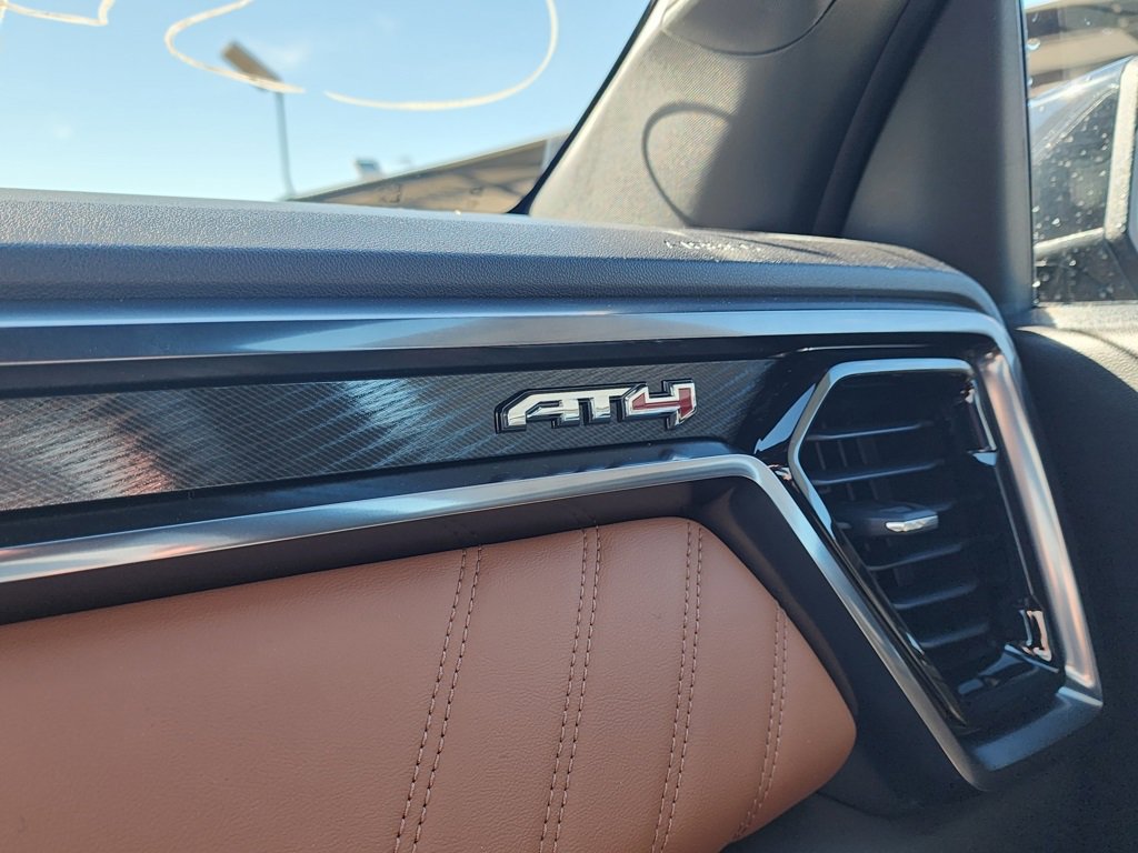 New 2026 GMC Canyon AT4 image 37