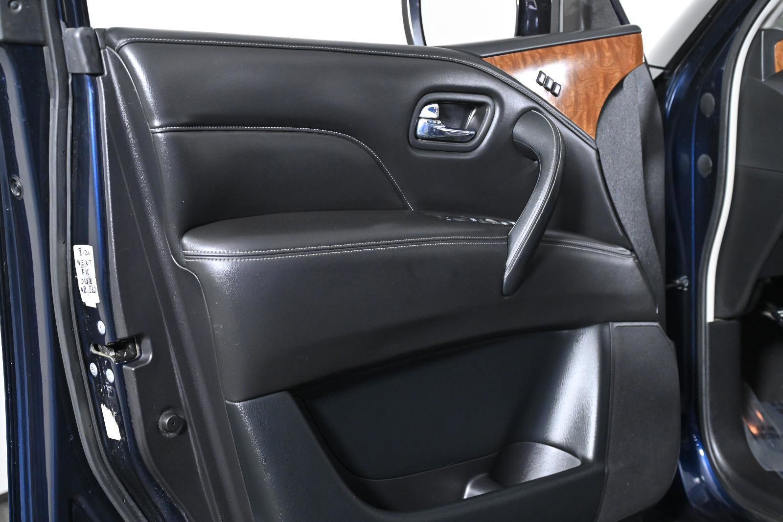 Used 2018 INFINITI QX80 image 30