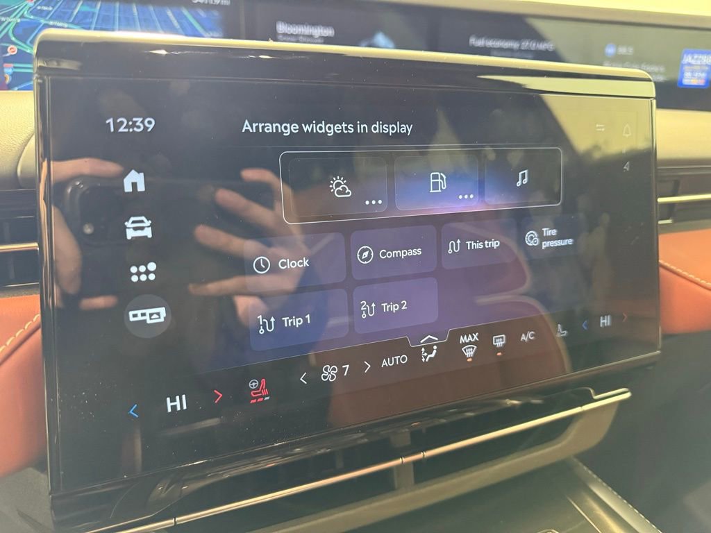 New 2024 Lincoln Nautilus Black Label w/ Jet Appearance Package (87T) image 24