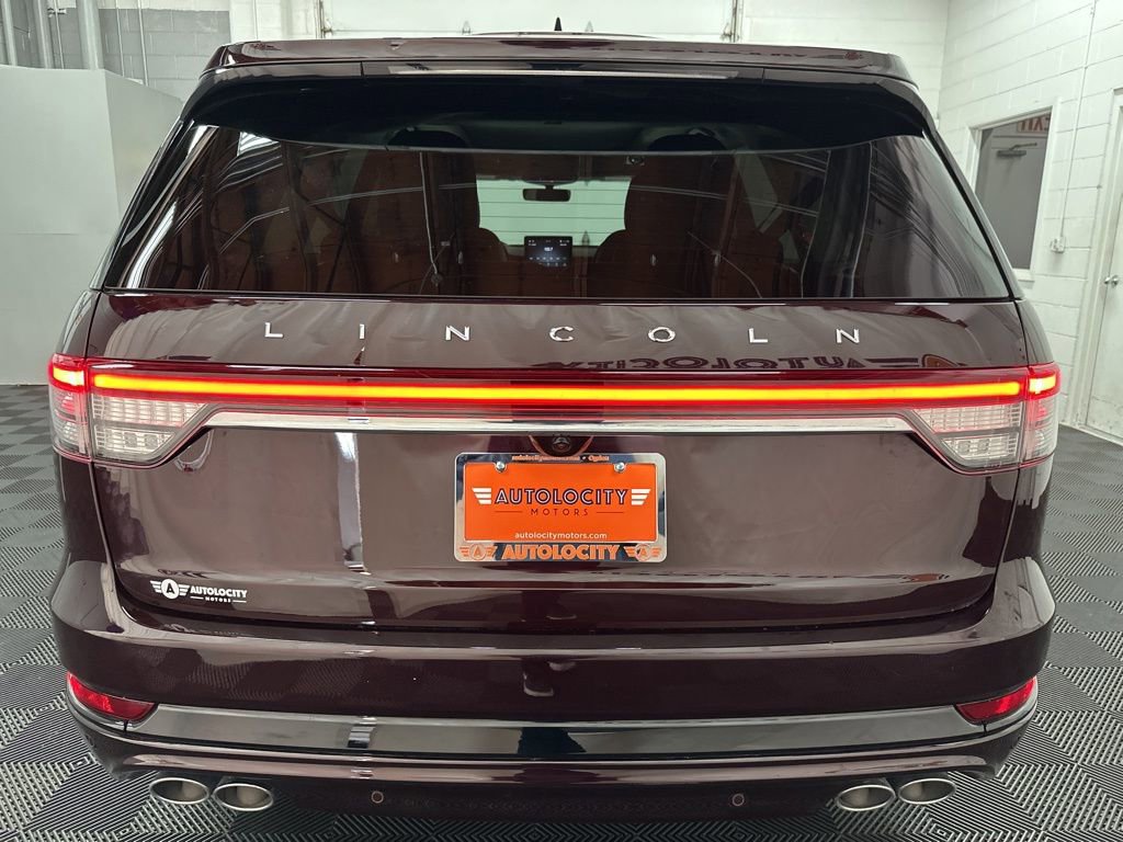 Used 2023 Lincoln Aviator Reserve w/ Equipment Group 201A AWD/4WD image 9