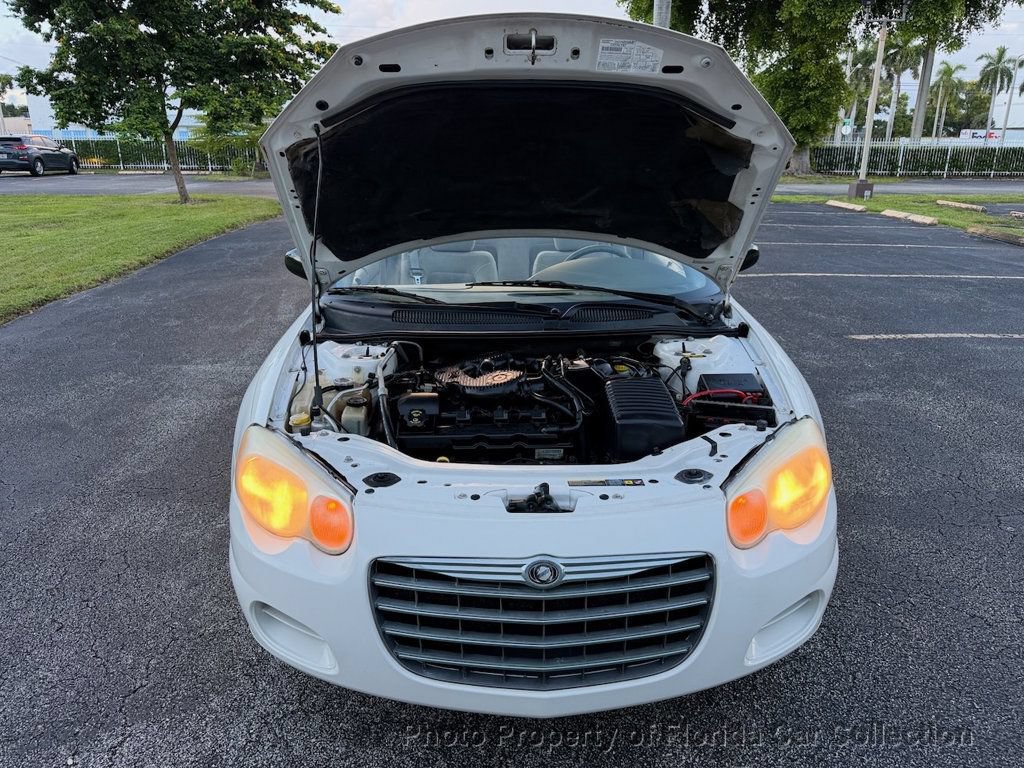 Used 2004 Chrysler Sebring GTC FWD image 65