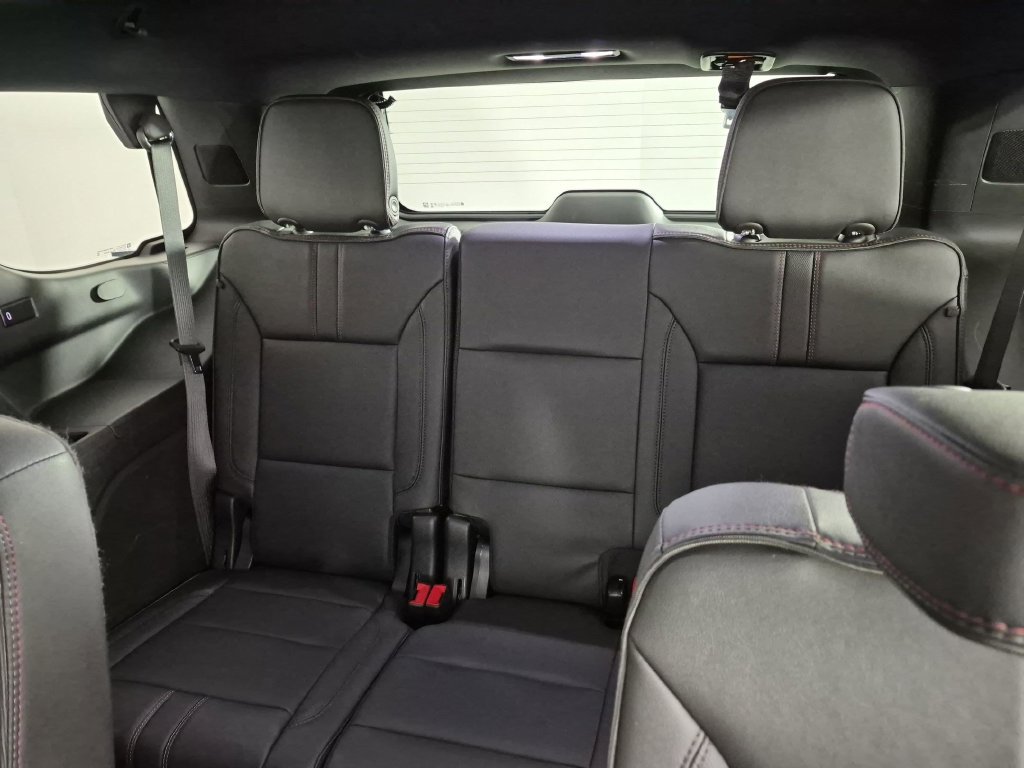 Used 2024 Chevrolet Tahoe RST w/ Luxury Package AWD/4WD image 34