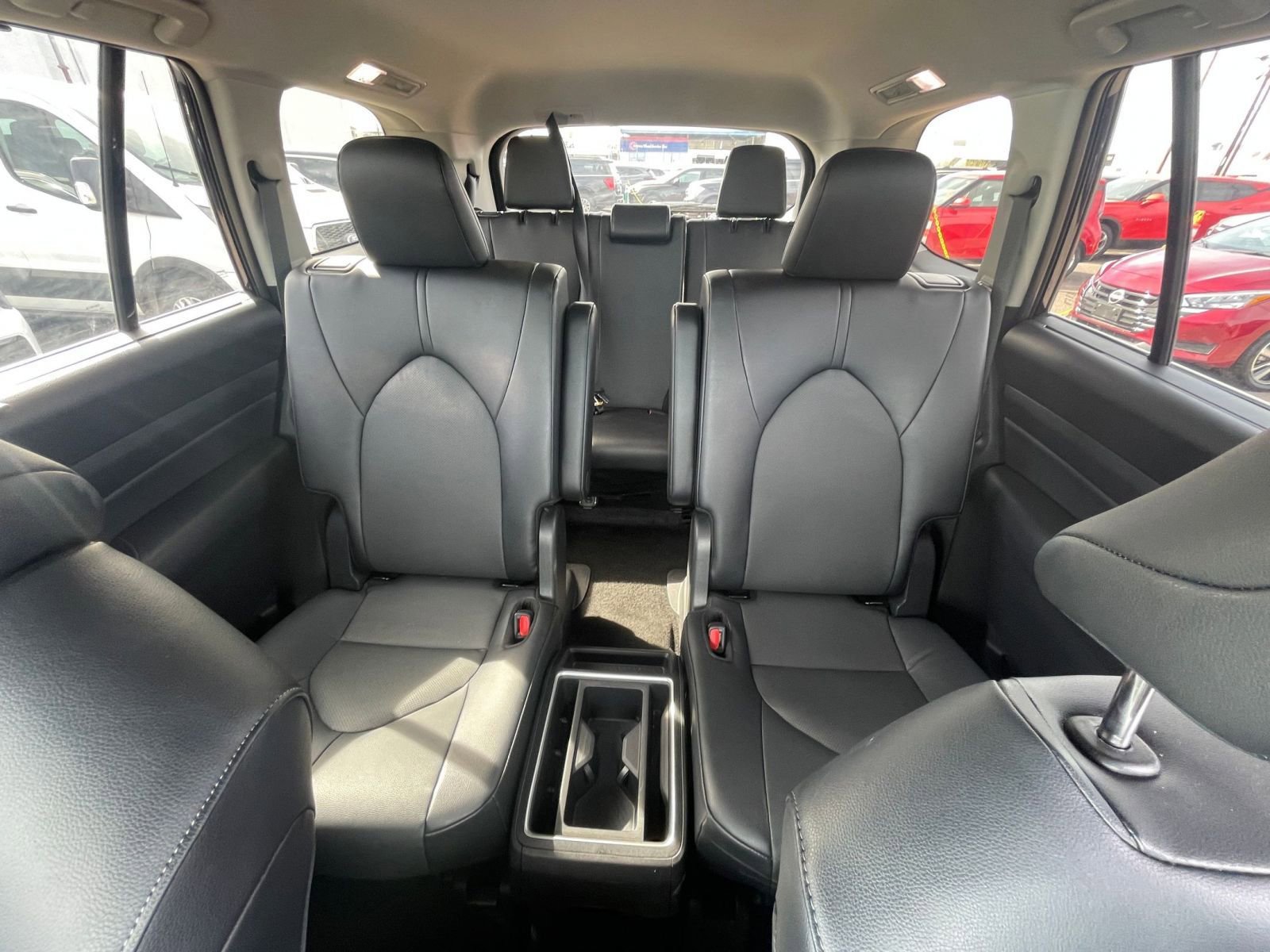 Used 2025 Toyota Grand Highlander FWD image 40